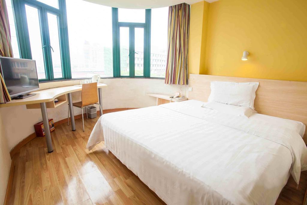 7Days Inn Shenzhen Da Fen You Hua Cun Chambre photo
